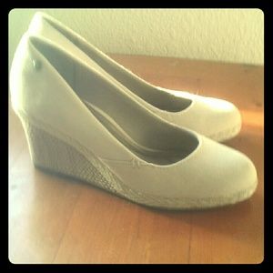 Life stride canvas wedges